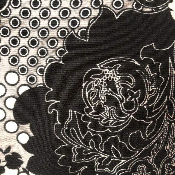 🌿 CUE 🌿 sleeveless floral fit and flare dress size 12 - Picture 6 of 10